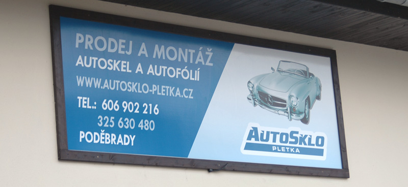 Autosklo-Pletka